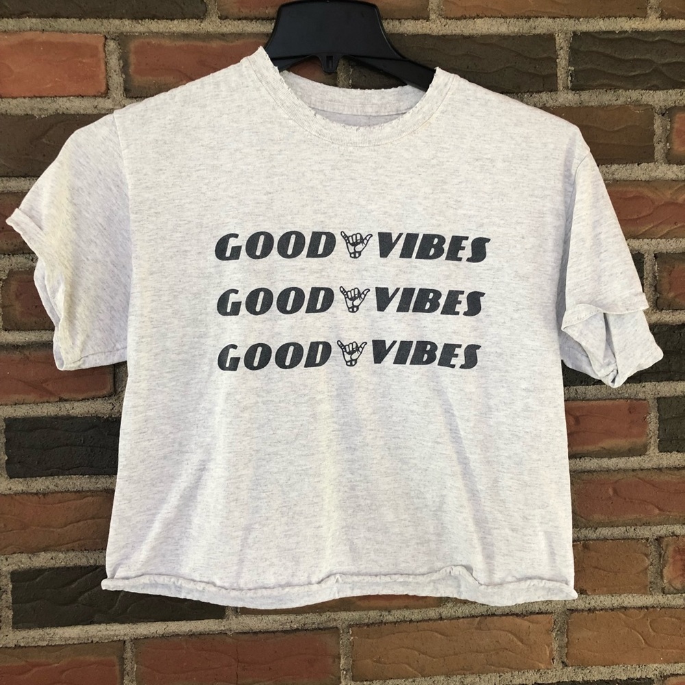 Pac Sun Good Vibes Cropped Tee